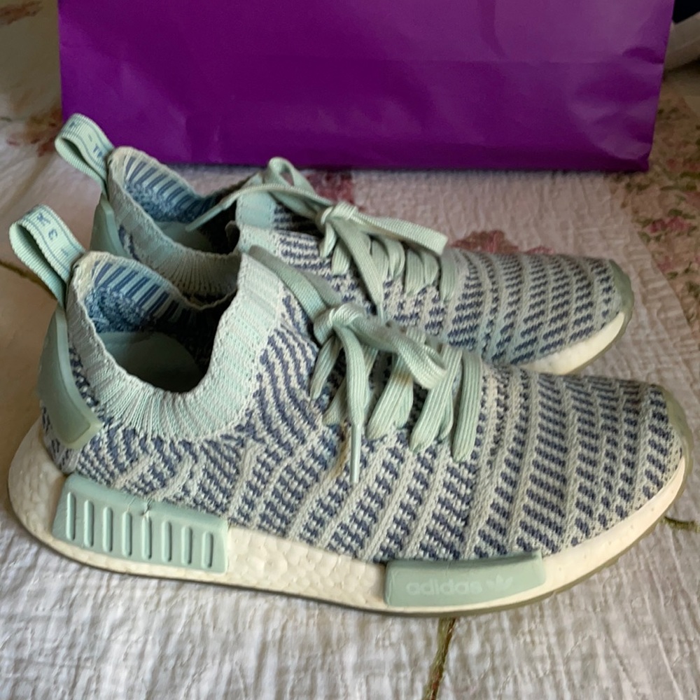 Adidas NMD R1 STLT